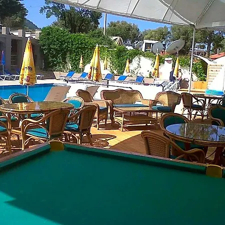 Hotel Ant 3*